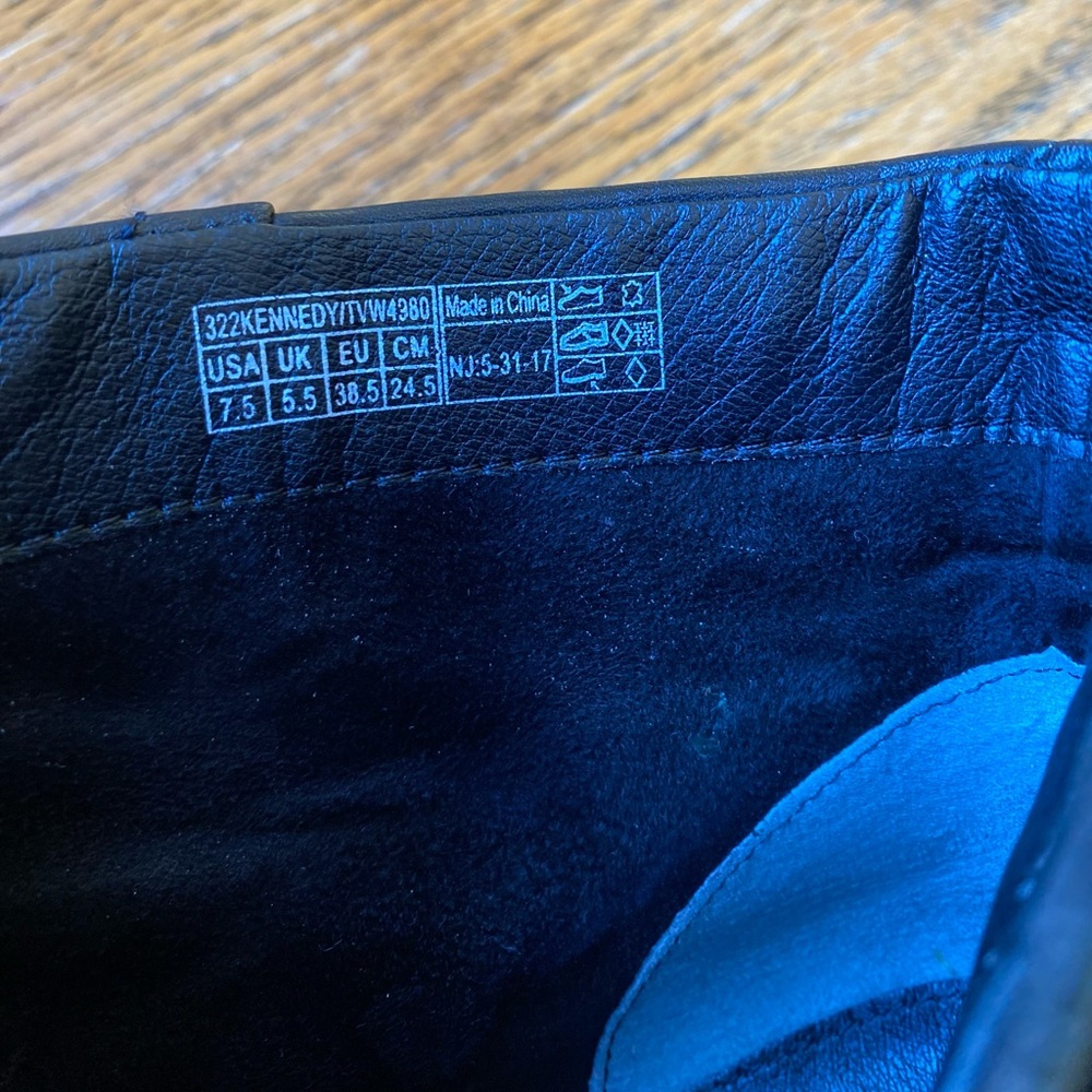 Vionic Leather Ankle Boots Black 7.5 - Picture 16 of 16